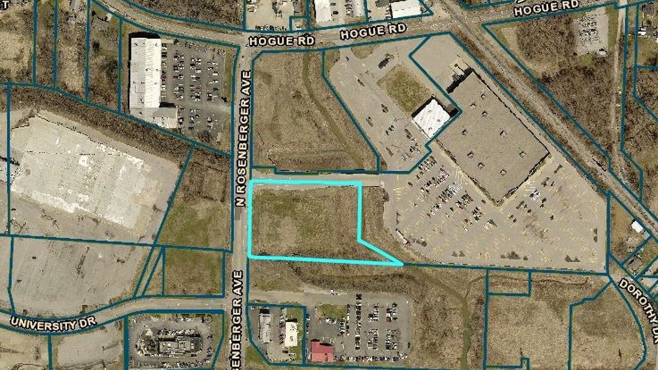 21 N Rosenberger Ave, Evansville, IN 47712