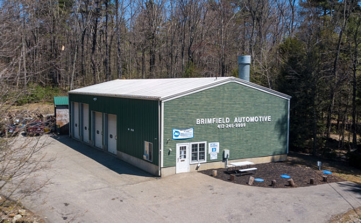 Pictures of Retail, Industrial property located at 285 Webber Rd, Brimfield, MA 01010 for comps - image #1