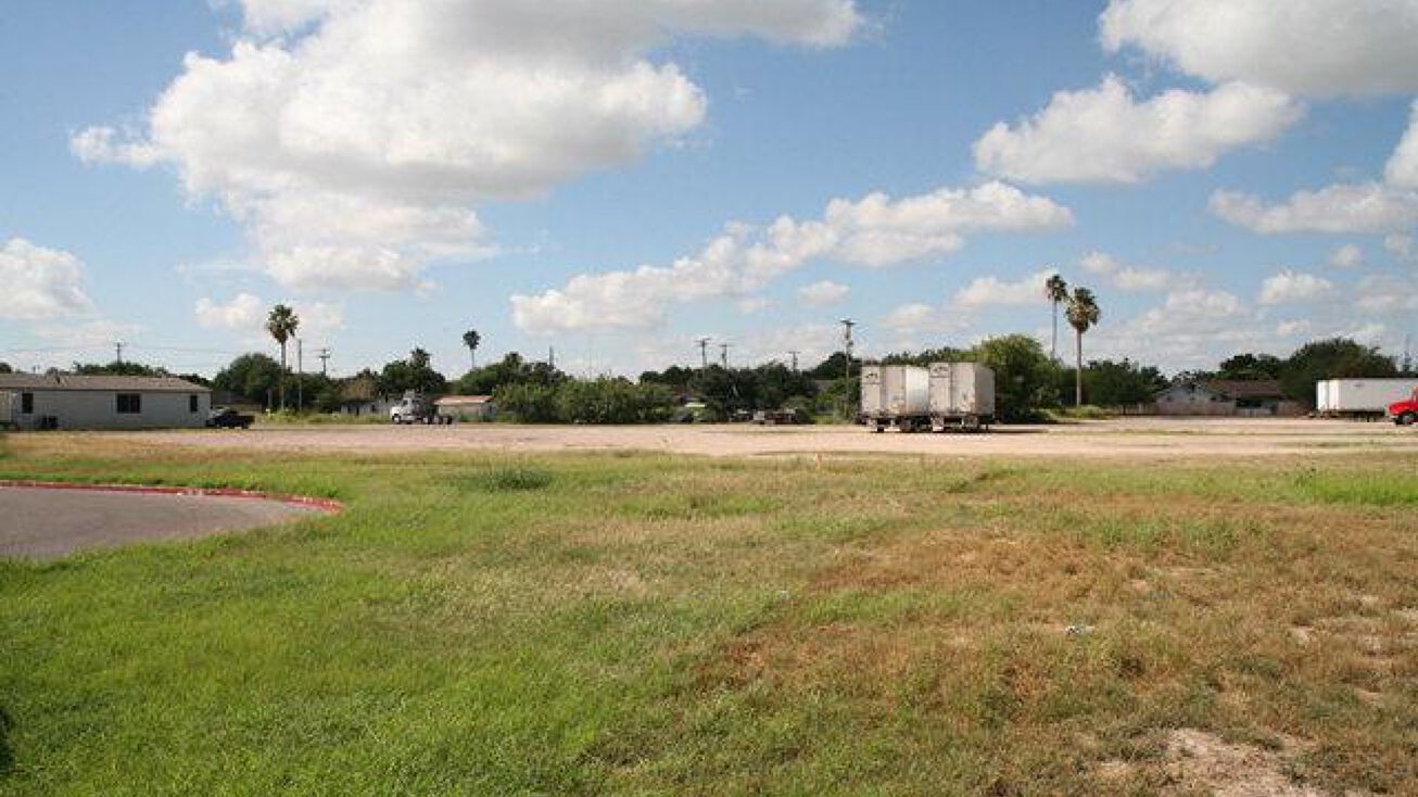 1215 W Interstate 2, Pharr, TX 78577