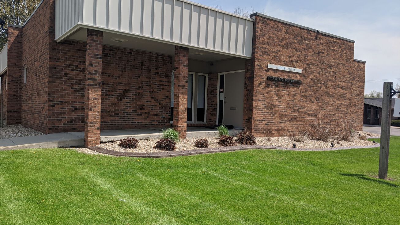 103 N. Regency Drive, Bloomington, IL 61701