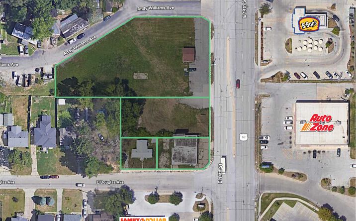 Pictures of Land, Retail property located at 3810 E 14th St, Des Moines, IA 50313, 3802 E 14th St, Des Moines, IA 50313, 3806 E 14th St, Des Moines, IA 50313, 1350 E Douglas Ave, Des Moines, IA 50316 for sales - image #1