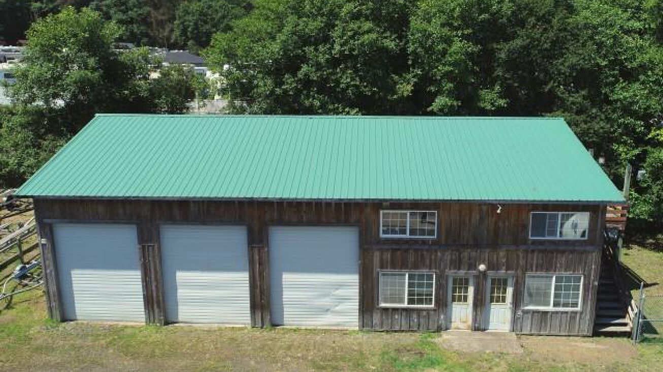 3939 NE West Devils Lake Road, Lincoln City, OR 97367