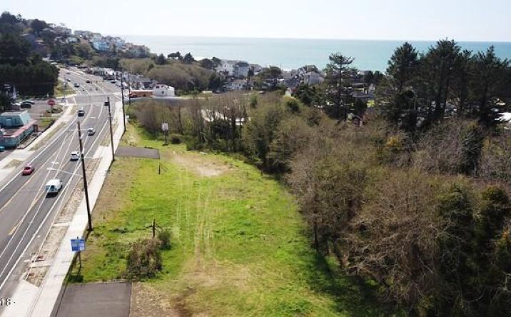 Pictures of Land property located at 3000 Blk SW Hwy 101, Lincoln City, OR 97367 for sales - image #1