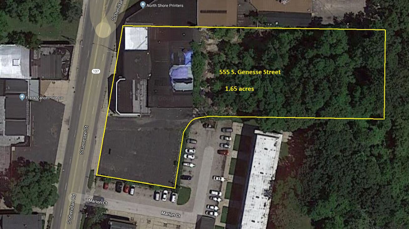 555 S Genesee St, Waukegan, IL 60085