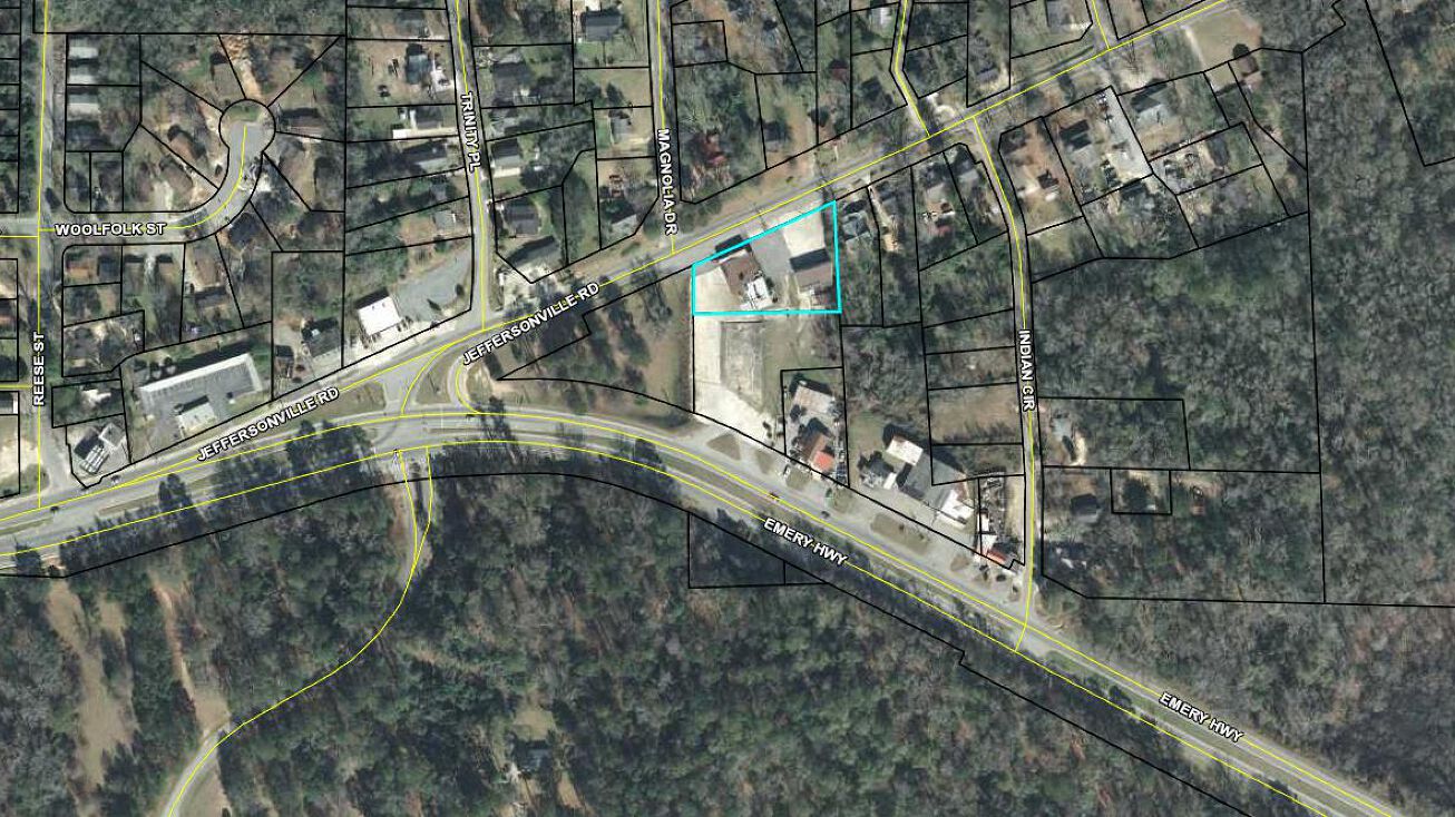 1353 Jeffersonville Rd, Macon, GA 31217