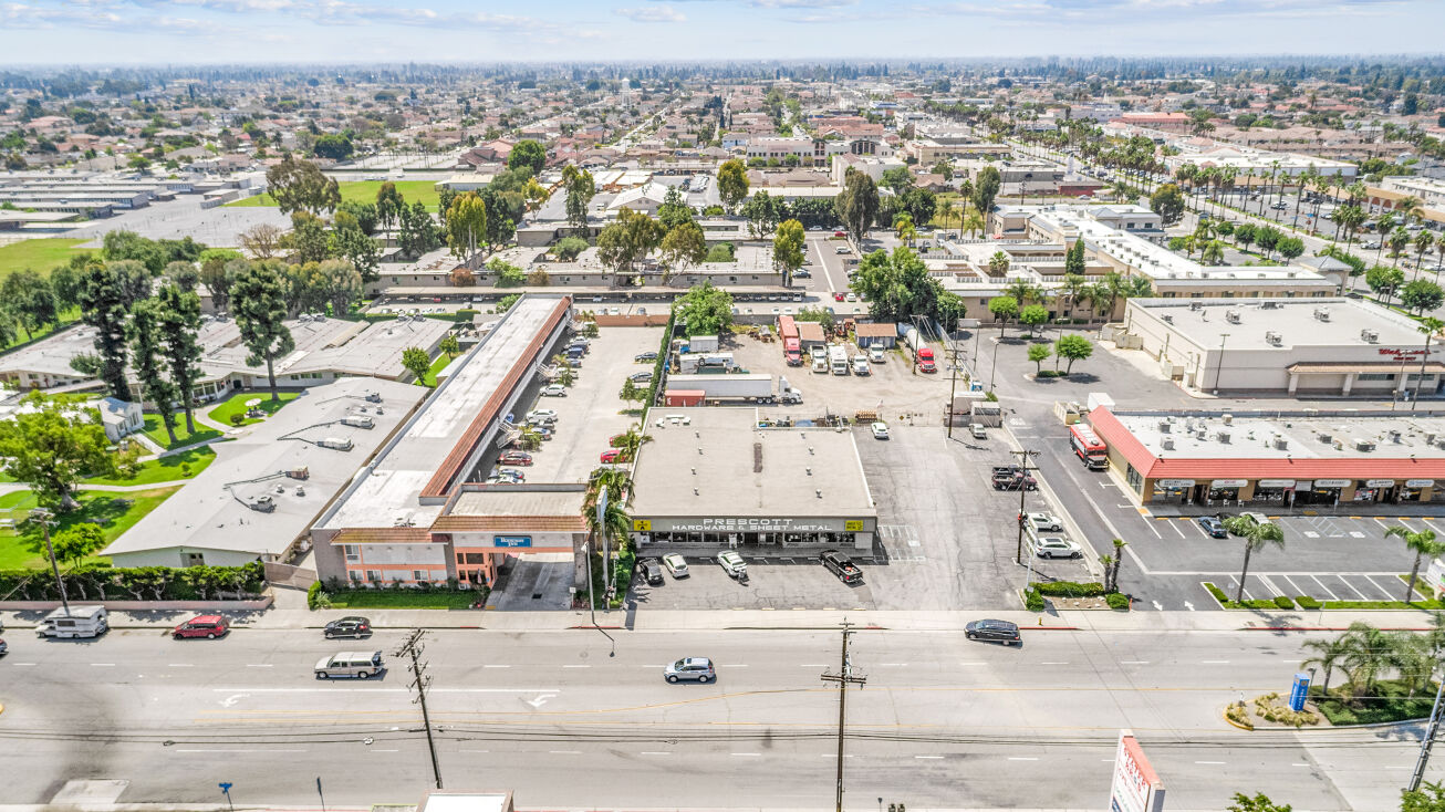 11840 Artesia Blvd, Artesia, CA 90701