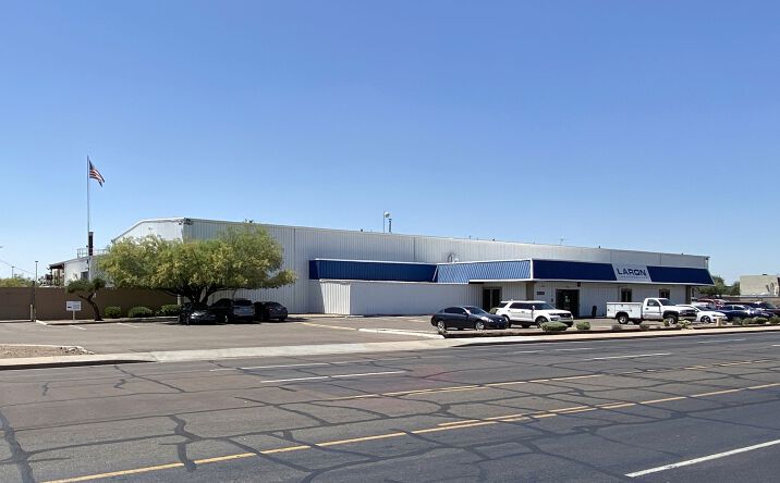 Pictures of Industrial property located at 3550 S 16th St, Phoenix, AZ 85040 for comps - image #1