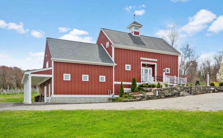 Pictures of Land property located at 614 South St, Shrewsbury, MA 01545 for comps - image #1