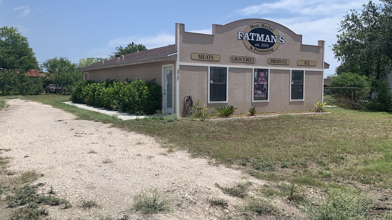 217 E Main St, TX 78343