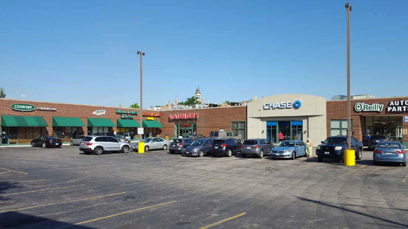 4708 North Milwaukee Ave, Chicago, IL 60661 Retail Property for Sale