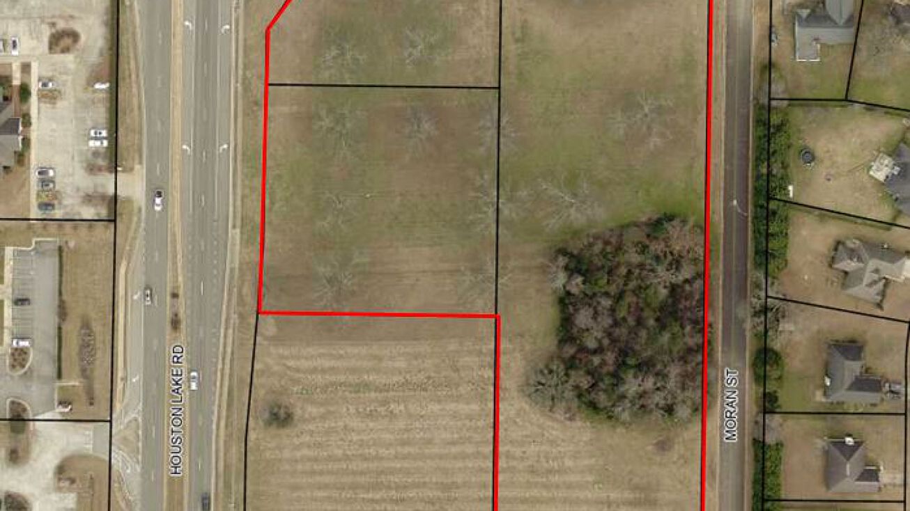 1274 Houston Lake Rd, Warner Robins, GA 31088