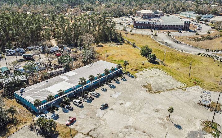 Pictures of Office, Retail, Special Purpose property located at 828 Highway 90, Bay Saint Louis, MS 39520 for sales - image #1