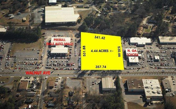 Pictures of Land property located at 1534 Walnut Avenue, Dalton, GA 30721 for sales - image #1