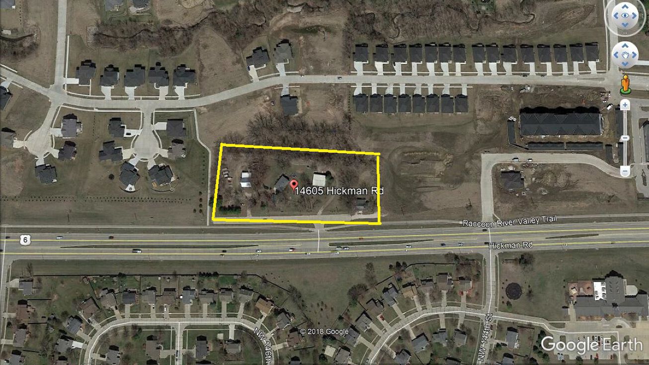 14605 Hickman Road, Urbandale, IA 50323