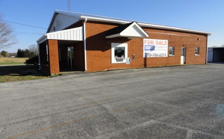 Pictures of Industrial property located at 85 E Les Turner Rd, Cave City, KY 42127 for sales - image #1