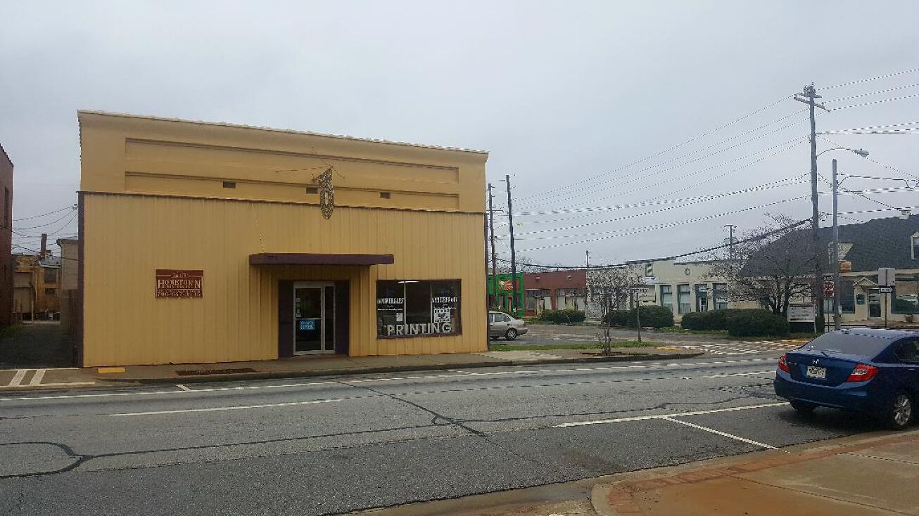 103 E Gordon St, Thomaston, GA 30286