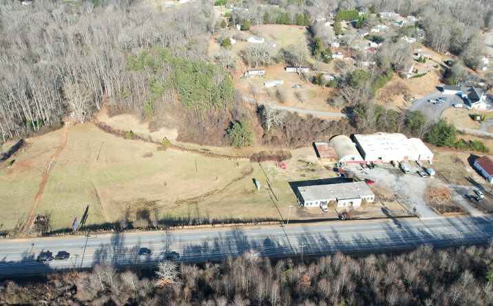 Pictures of Retail, Land property located at 2914-2932 Gentry Memorial Highway, Pickens, SC 29671 for sales - image #1