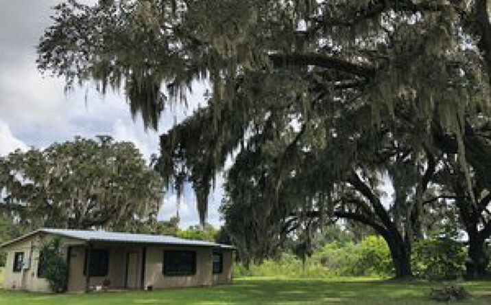 Pictures of Industrial property located at 7301 NW Gainesville Rd, Ocala, FL 34475 for sales - image #1