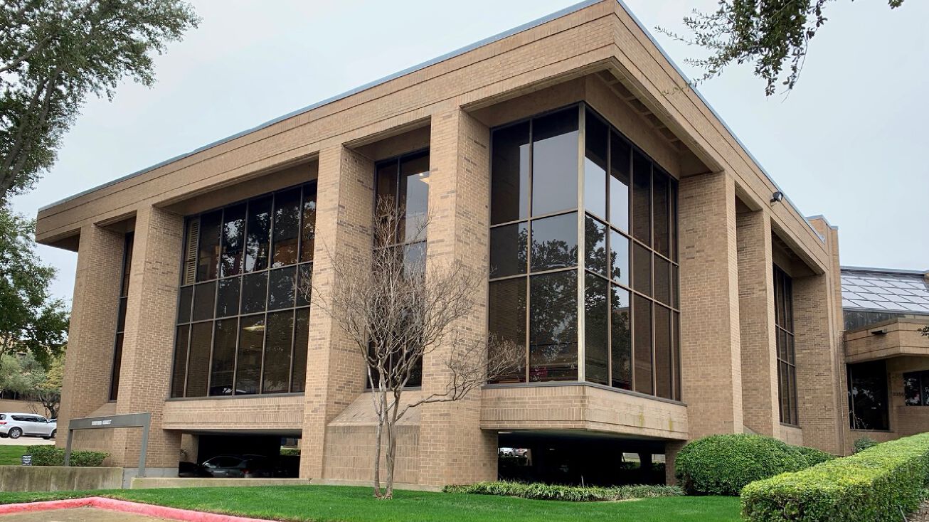 8350 Meadow Rd, Dallas, TX 75231