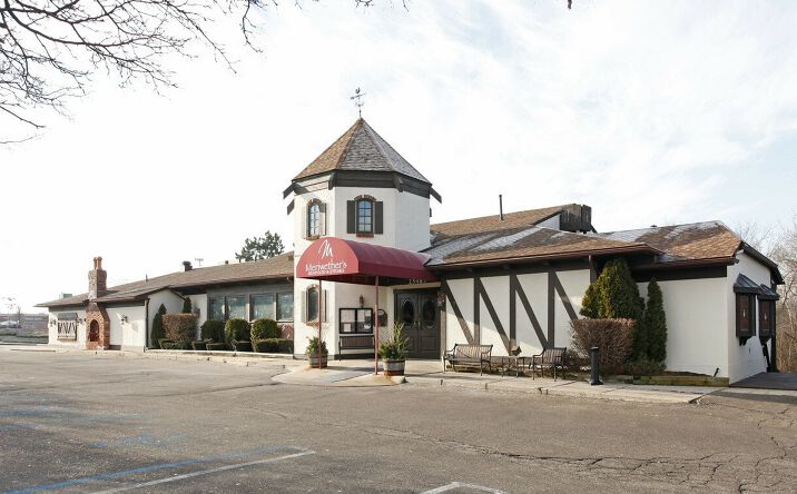 Pictures of Retail property located at 25485 Telegraph Rd, Southfield, MI 48033 for sales - image #1