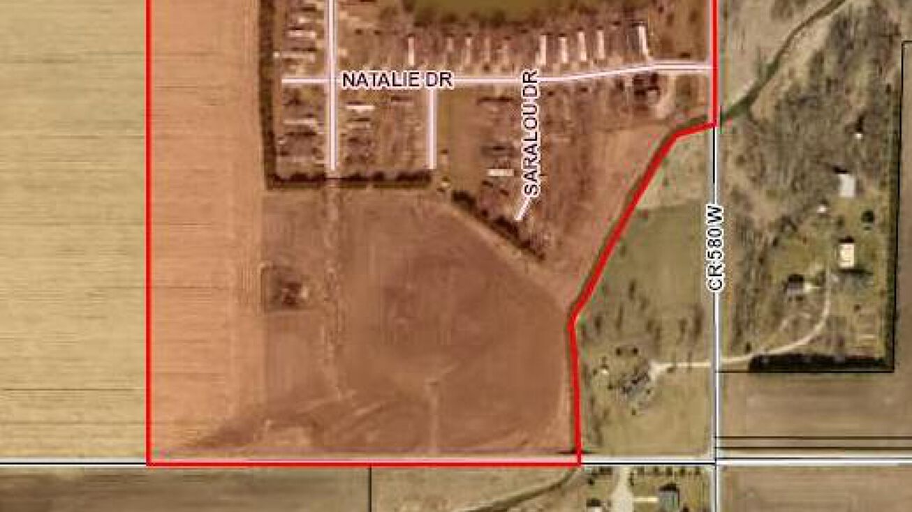 5822 Natalie Dr, Remington, IN 47977