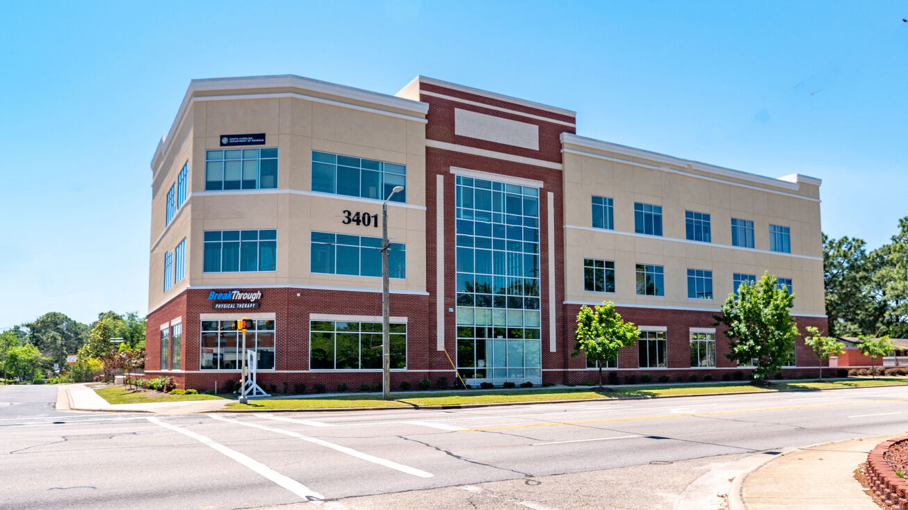 3401 Village Dr, Fayetteville, NC 28304 Office Property for Sale