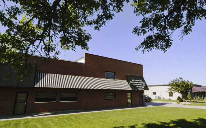 Pictures of Industrial property located at 1420 Center Park Rd, Lincoln, NE 68512 for comps - image #1
