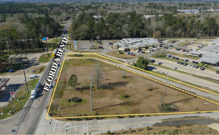 Pictures of Land property located at Juban Rd. @ Florida Blvd., Denham Springs, LA 70726 for sales - image #1