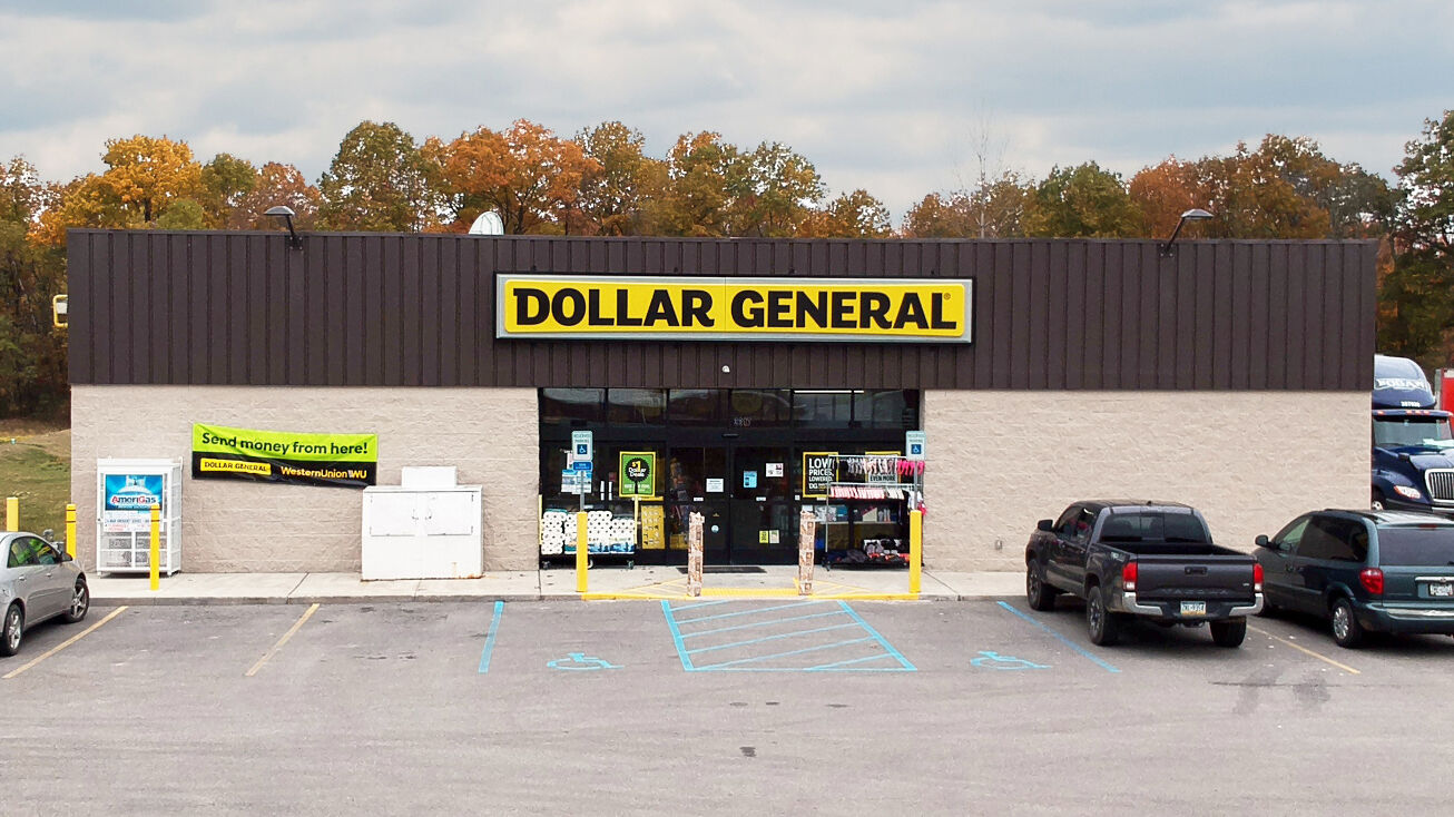 8145 Hawthorne St, Neapolis, OH 43547 Retail Property for Sale