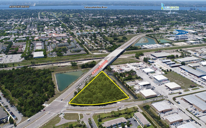 Pictures of Land property located at Metro Pkwy, Fort Myers, FL 33916 for sales - image #1