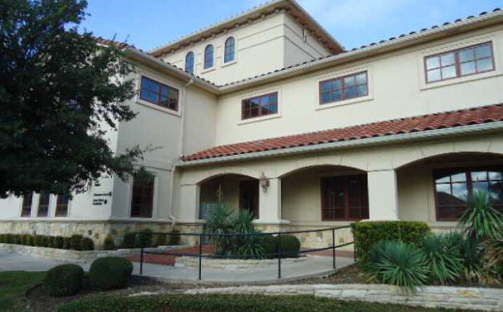image of property at 6628 BRYANT IRVIN RD Fort Worth TX 76132-4216