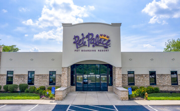 Pictures of Retail property located at 4252 Lyman Dr, Hilliard, OH 43026 for comps - image #1