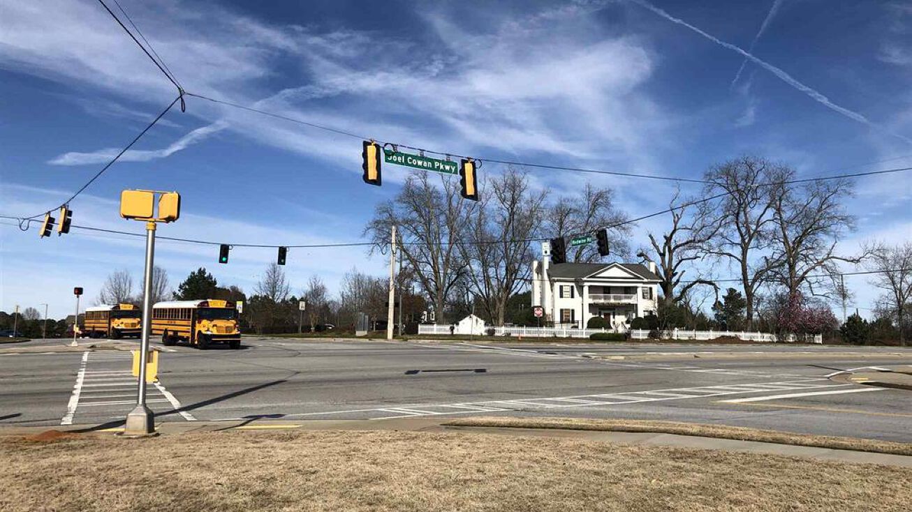 Gates Entry, Peachtree City, GA 30269