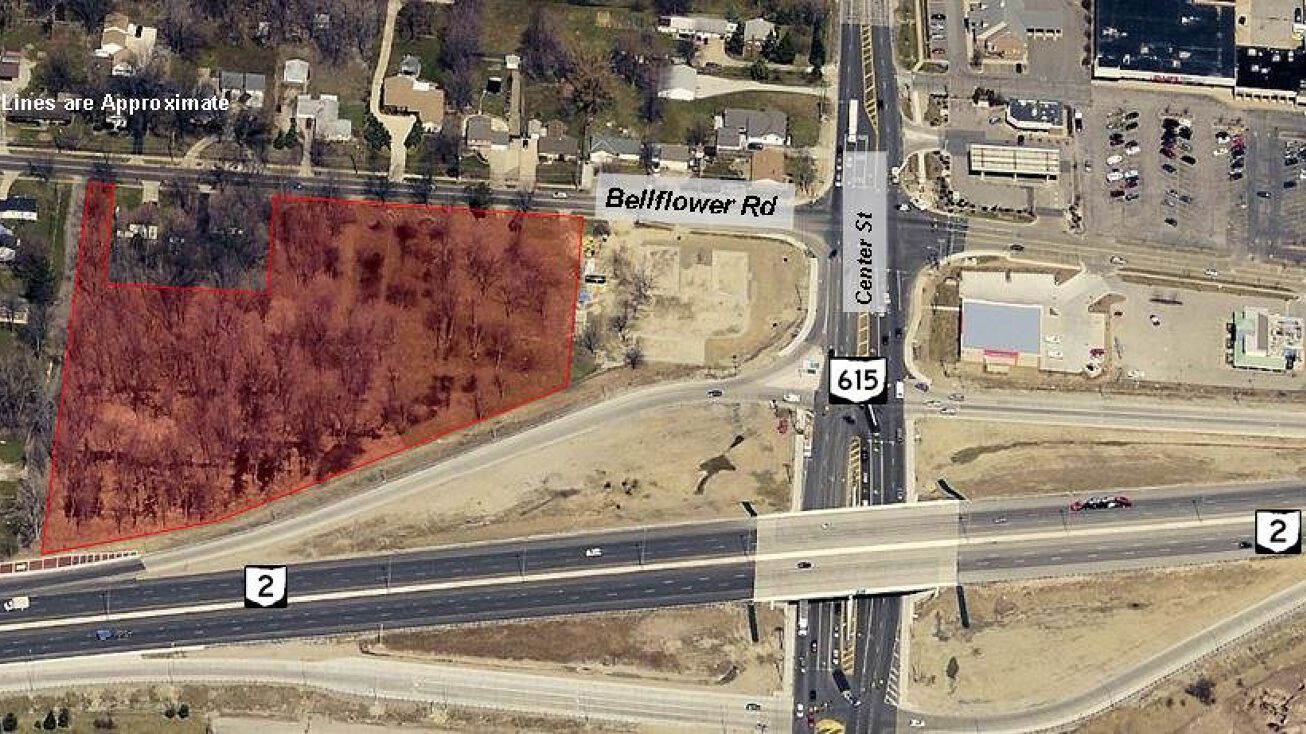 Bellflower Rd, Mentor, OH 44060