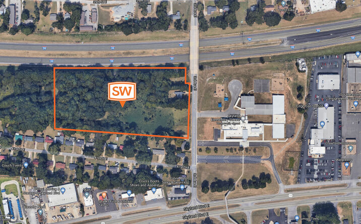 Pictures of Land property located at 3912 3rd Avenue East, Tuscaloosa, AL 35405 for sales - image #1