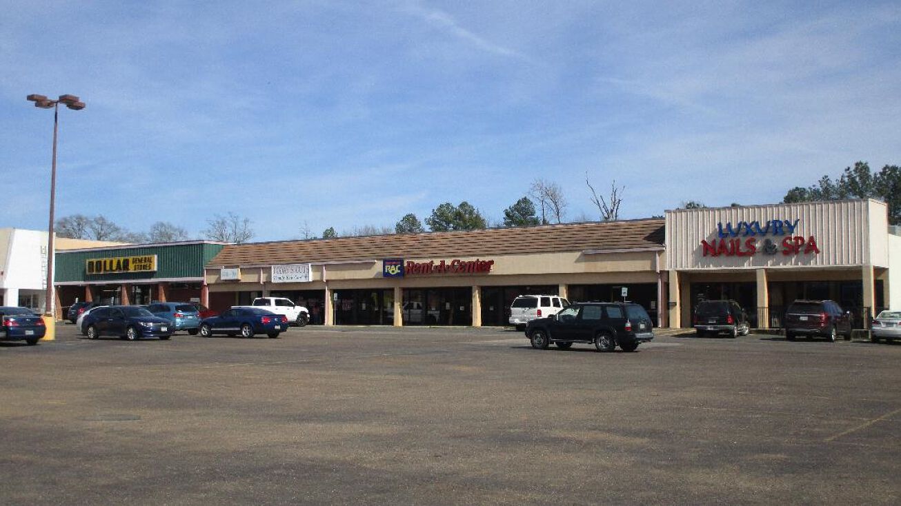 624 East End Boulevard, Marshall, TX 75670 Retail Property for Sale