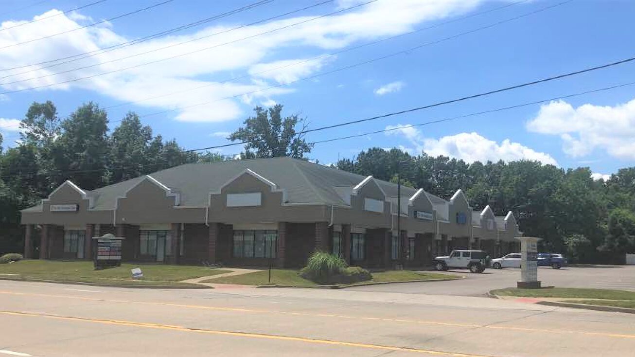 2108 Bryan Rd, O'Fallon, MO 63366