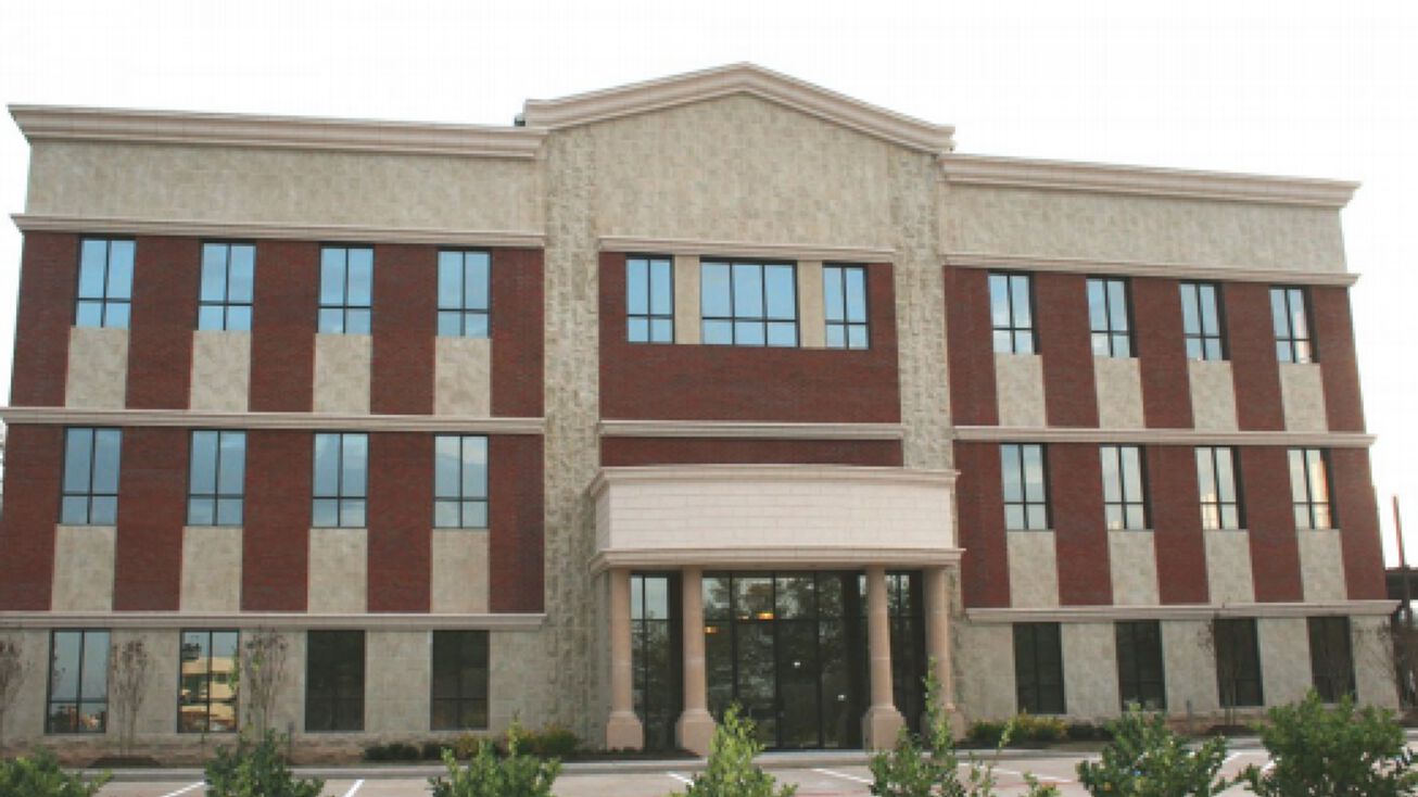 56 Sugar Creek Center Blvd, Sugar Land, TX 77478 - Office Property for
