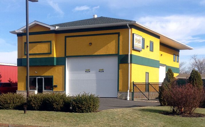 Pictures of Retail, Industrial property located at 17 Willow Rd, Maple Shade, NJ 08052 for sales - image #1