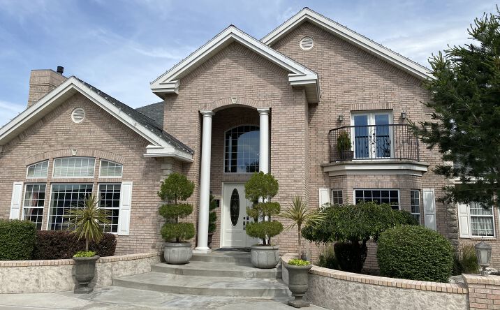 Hotels Motels Restaurants Hospitality For Sale In Washington Crexi Com