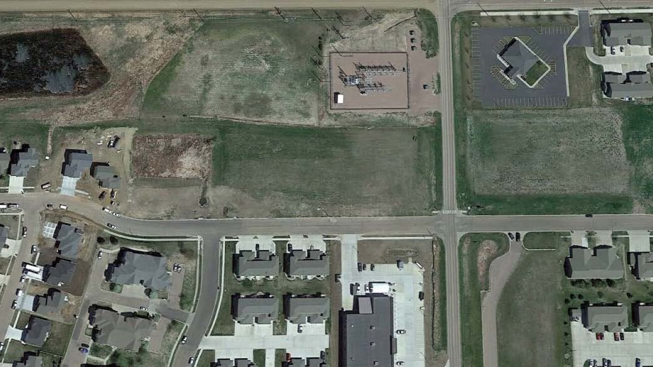 Opal Ln & Western Ave, Hartford, SD 57033 | Crexi.com