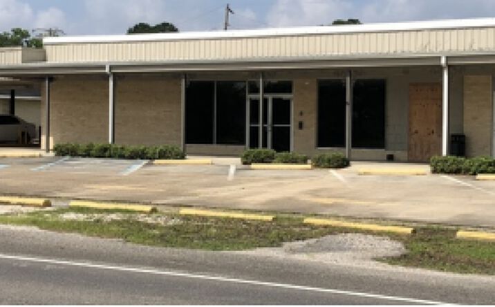 image of property at 17862 W MAIN ST Galliano LA 70354-3510