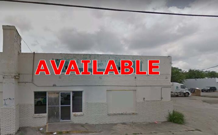 Pictures of Retail property located at 608 Las Vacas Street, Del Rio, TX 78840 for sales - image #1