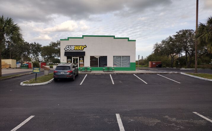 image of property at 7038 OKEECHOBEE RD Fort Pierce FL 34945-2606