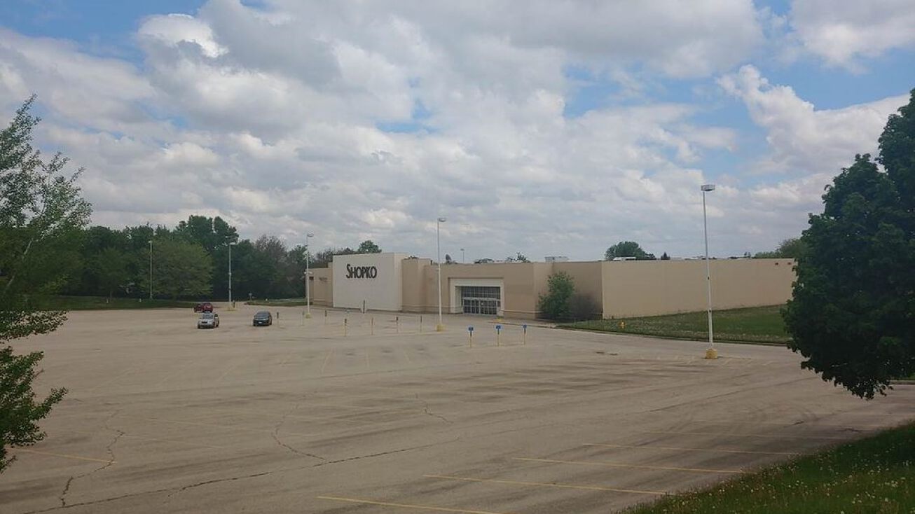 555 w south street freeport il 61035 crexi
