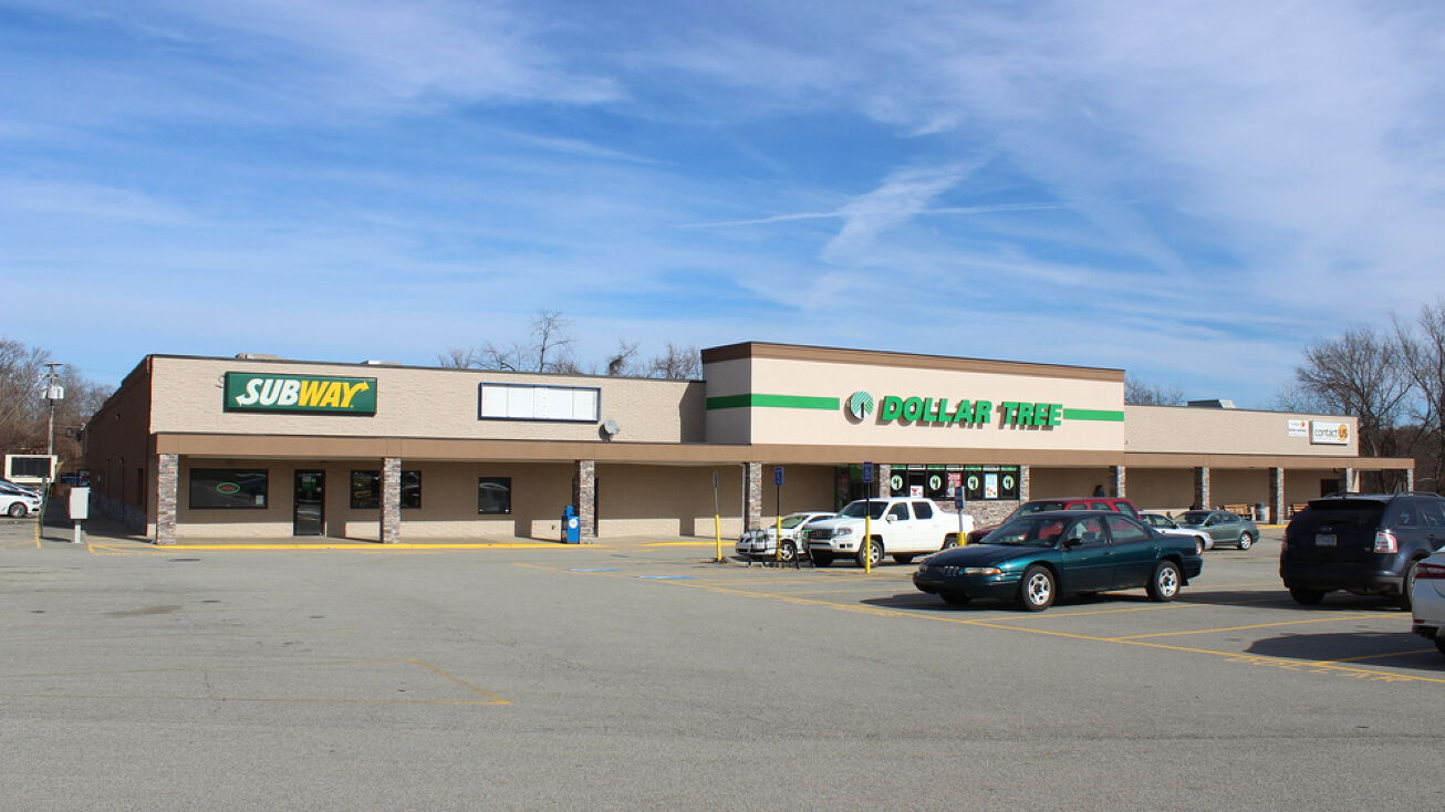 111 Roberts Road, Grindstone, PA 15442