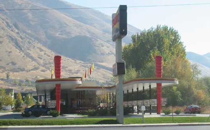 Pictures of Retail property located at 668 North Main Street, Springville, UT 84663 for comps - image #1