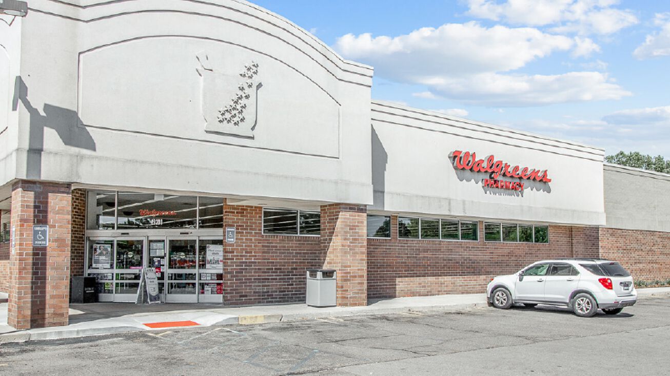 29200 Six Mile Rd, Livonia, MI 48152 - Retail Property for Sale - Walgreens