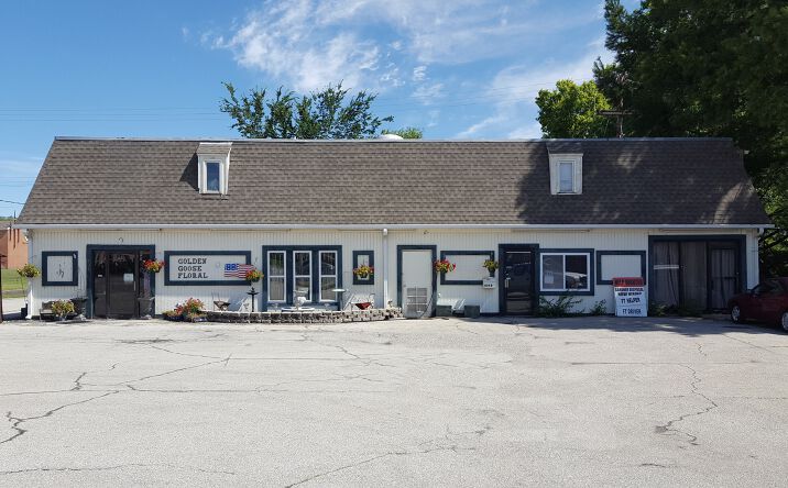 Pictures of Retail, Office property located at 404 E Main St, Gardner, KS 66030 for comps - image #1