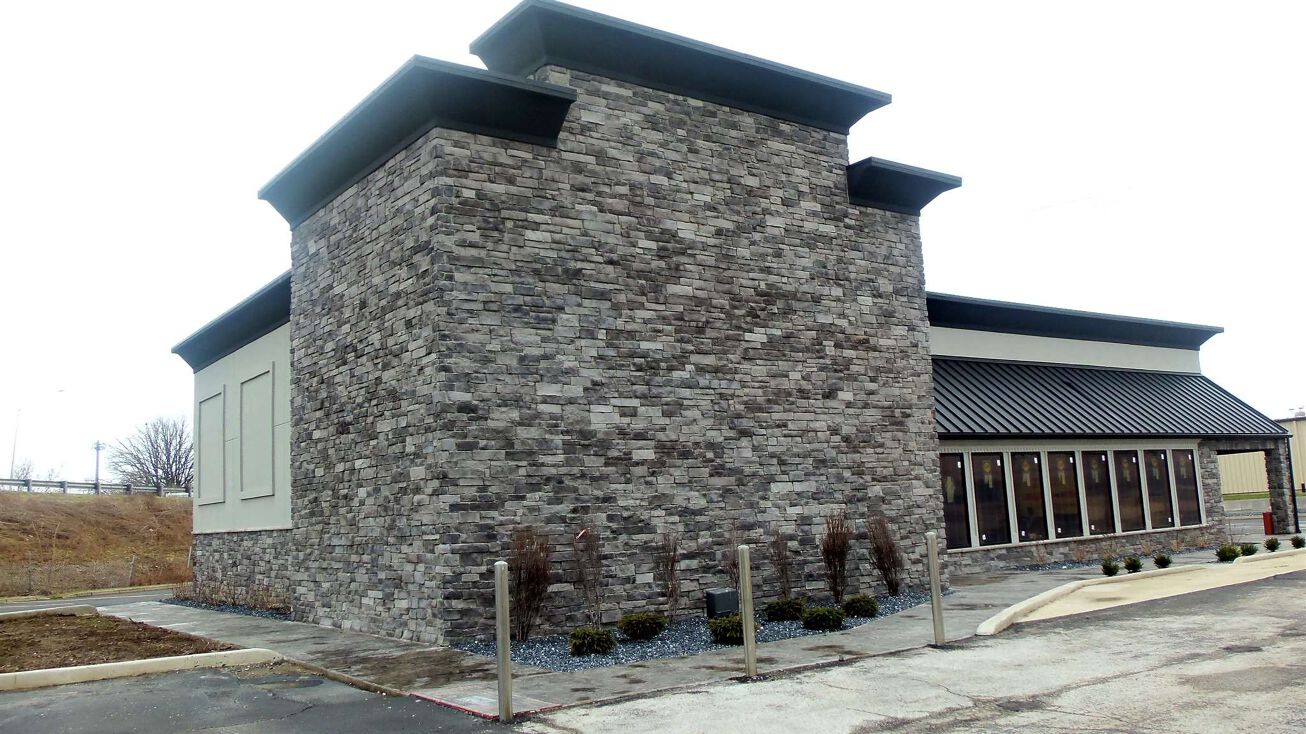 717 W Washington Center Rd, Fort Wayne, IN 46825 Retail Property for